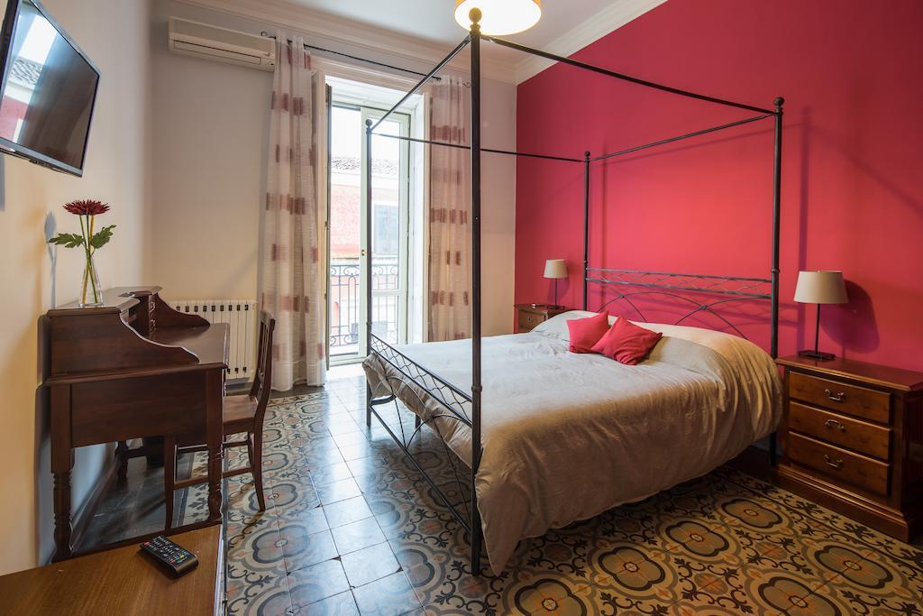 Bed and Breakfast Aida Katánie Exteriér fotografie